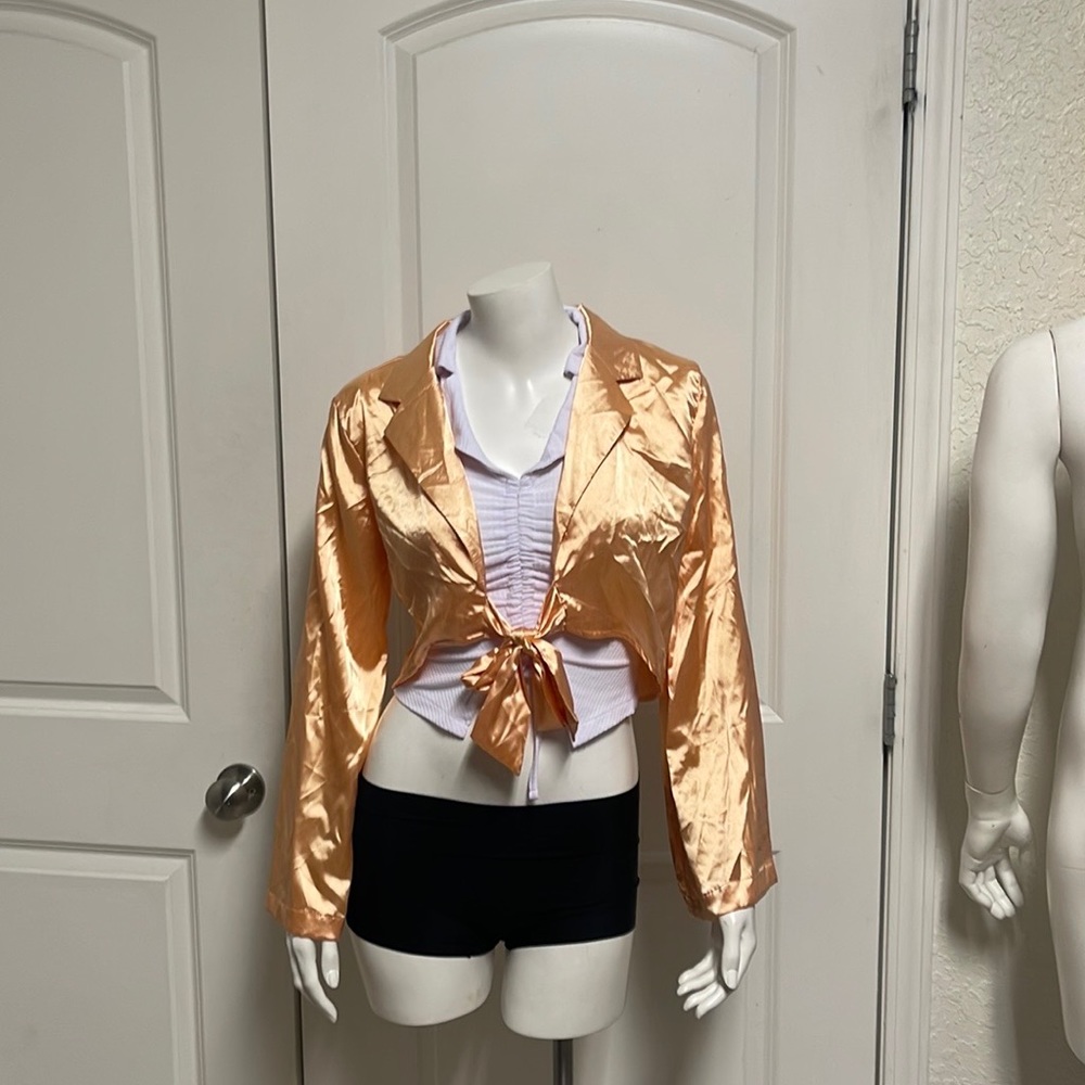 Orange rue21 top